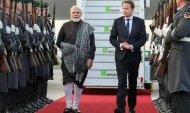 प्रधानमंत्री नरेंद्र मोदी ने जर्मनी में विशाल प्रवासी कार्यक्रम को संबोधित किया ।
