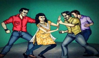 छेड़खानी पर गुस्साई पटना लॉ कॉलेज की छात्राएं बॉयज़ हॉस्टल में घुसकर किया ज़बरदस्त हंगामा।