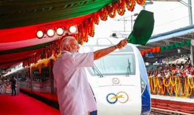 उत्तराखंड को आज पहला वंदे भारत मिल गया है। टिकट, मार्ग, समय, सभी विवरण
