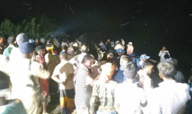 छपरा में बड़ा नाव हादसा, सरयू नदी के बीचोबीच पलटी नाव, 3 की मौत 18 लापता