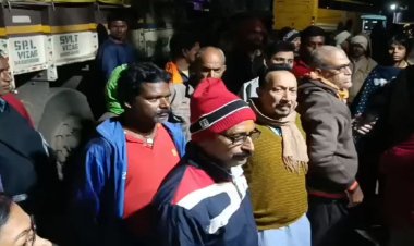 नवादा में नकाबपोश बदमाशों ने हथियार के बल पर चलती बस में यात्रियों से किया लूटपाट, दहशत