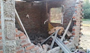 बिहार में पटाखे की फैक्ट्री में धमाका, तीन किशोरों की हालत गंभीर, इलाके में हड़कंप