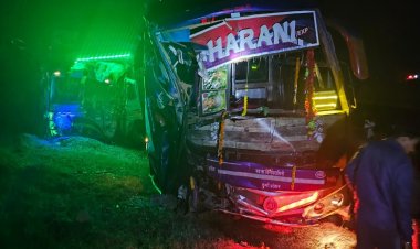 गया से कोलकाता जा रही महारानी बस और हाइवा में आमने-सामने  भिड़ंत, खलासी की मौत, 6 से ज्यादा यात्री घायल