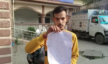 पटना सिटी में थाने से 100 मीटर की दूरी पर दिनदहाड़े चोर गाड़ी लेकर हुआ फरार