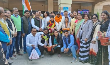अति नक्सल प्रभावित क्षेत्र इमामगंज का लाल अंकित बना जूनियर नेशनल एक्वेसट्रिअन(घुड़दौड़) प्रतियोगिता का चैम्पियन; गया एयरपोर्ट पर हुआ भव्य स्वागत