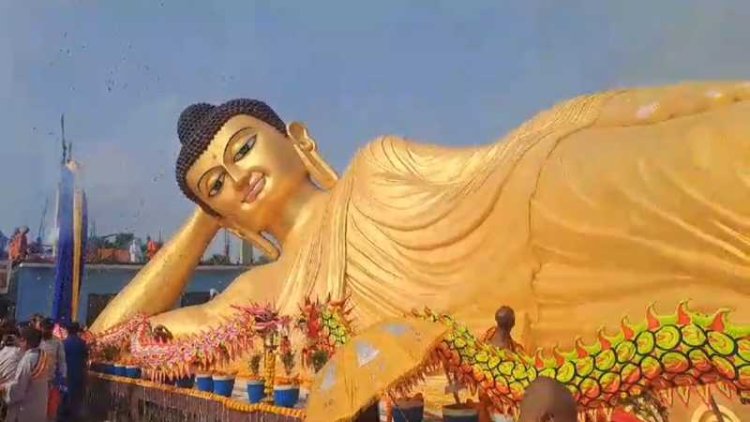 बोधगया में विश्व का सबसे लंबा स्लीपिंग मोड में भगवान बुद्ध की मूर्ति का हुआ उद्घाटन, बौद्धिक मंत्र उच्चारण के साथ विभिन्न देशों के बौद्ध श्रद्धालुओं ने किया उद्घाटन