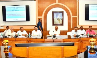 नीतीश कैबिनेट में इतने एजेंडों पर मुहर, 94 लाख गरीब परिवारों को मिलेंगे 2-2 लाख रुपये