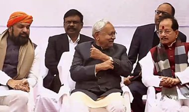 बिहार में मंत्रिमंडल विस्तार को लेकर हलचल तेज, सम्राट चौधरी और विजय सिन्हा ने सीएम से की मुलाकात, कहां फंस रहा है पेंच..? जानिए