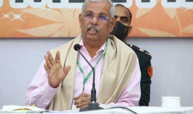 विश्वविद्यालयों को लेकर राज्यपाल RV अर्लेकर ने की बड़ी घोषणा, अब एप के जरिये युनिवर्सिटी की ऑनलाइन निगरानी करेगा राजभवन....