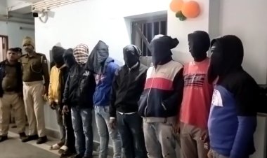 पटना में 18 लाख रुपयों के कपड़े की हुई चोरी का पुलिस ने किया भंडाफोड़, 10 कुख्यात चोरों को किया टांग लिया