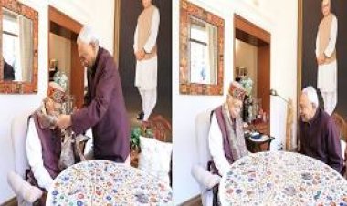 भाजपा के दिग्गज नेता लाल कृष्ण आडवाणी से मुलाक़ात करने के बाद अपनी प्रतिक्रिया दिए सीएम नीतीश, कहा- मेरा उनसे पुराना रिश्ता हैं.