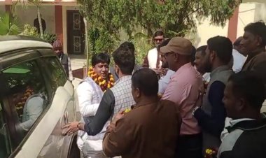 पटना में 23 फरवरी क़ो हिन्दुस्तानी अवाम मोर्चा का होगा कार्यकर्ता सम्मेलन, तैयारी को लेकर नवादा पहुंचे राष्ट्रीय महासचिव देवेंद्र मांझी