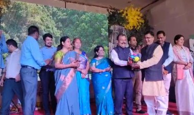 नवादा में ककोलत महोत्सव में कलाकारों ने बिखेरे जलवे, सीएम के निर्देश पर ककोलत महोत्सव की हुई शुरुआत