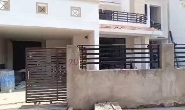पटना में MLC आवास की बाउंड्री वॉल से दोनो हाथ-पांव बंधा मिला युवक का शव, मचा हड़कंप