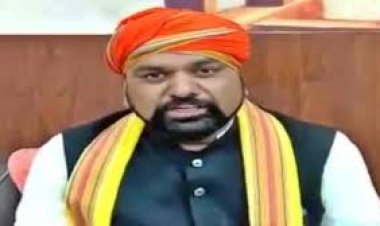 सम्राट चौधरी पर RJD का पलटवार, मनोज झा बोले- आपकी सोच-समझ में कितना ओछापन और घटियापन हैं... मानवीयता नाम का कुछ भी नहीं...