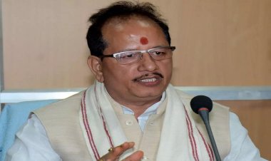 कांग्रेस को लेकर डिप्टी सीएम विजय सिन्हा का तंज, कहा- राष्ट्रीय पार्टी होने के बावजूद भी राजद के सामने मजबुर हैं...