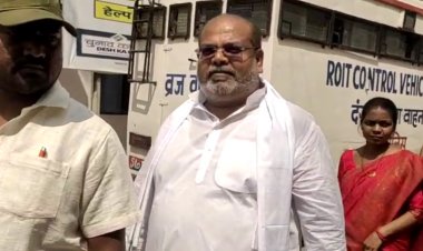 नवादा लोकसभा क्षेत्र से राजद के बागी उम्मीदवार विनोद यादव ने कराया नॉमिनेशन, कहा- जनता मालिक का आदेश पर कराया नॉमिनेशन