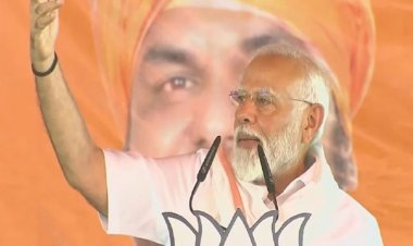 “मौज करने के लिए पैदा नहीं हुआ, मोदी मेहनत करने के लिए जन्मा है” नवादा में नरेंद्र मोदी ने मंच से कांग्रेस-आरजेडी को खूब रगड़ा