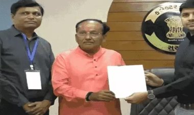 Lok Sabha Election 2024: बीजेपी का खाता खुला, सूरत से बीजेपी कैंडिडेट मुकेश कुमार दलाल निर्विरोध जीते, जानिए कैसे…?