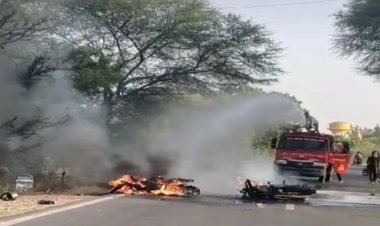 बेगूसराय में दो बाइक की आमने-सामने भिड़ंत के बाद लगी आग, जिंदा जलकर दो लड़कों की मौत