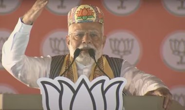 ‘बिहार को अपनी जागीर समझते हैं तेजस्वी’ दरभंगा में पीएम मोदी ने भरी हुंकार, कांग्रेस को विरासत टैक्स पर खूब सुनाई खरी-खोटी