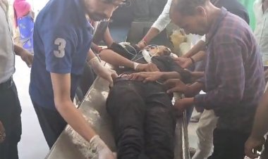 नवादा में ऑटो और मोटरसाइकिल की आमने-सामने भिड़ंत, बाइक सवार की हालत गंभीर
