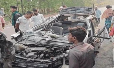 भागलपुर में भीषण सड़क हादसा, तेज रफ्तार कार ने हाइवा में मारी टक्कर, तीन दोस्तों की मौत
