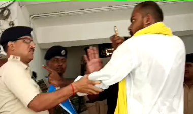 जहानाबाद में नामांकन रद्द होने से नाराज प्रत्याशी ने खोया आपा, पुलिस वालों से ही कर लिया दो-दो हाथ, खूब बवाल