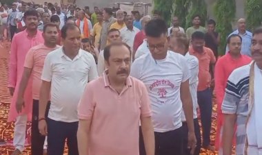 अंतरराष्ट्रीय योग दिवस पर नवादा में चहुंओर दिखा उल्लास, सांसद विवेक ठाकुर ने भी किया योग