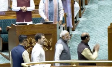 Lok Sabha Speaker Election: ध्वनि मत से ओम बिरला चुने गए लोकसभा स्पीकर, पीएम मोदी और राहुल गांधी आसन तक लेकर पहुंचे