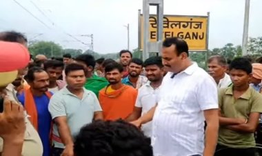 माइक्रो फाइनेंस बैंक कर्मियों से प्रताड़ित होकर पति-पत्नी ने किया सुसाइड, पोती की शादी के लिए लिया था लोन, नहीं चुकाने पर करते थे गाली-गलौज