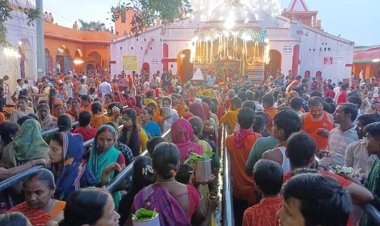 सावन की पहली सोमवारी पर शिव मंदिरों में उमड़ा भक्तों का जनसैलाब, ‘हर-हर महादेव’ के नारों से भक्तिमय हुआ वातावरण