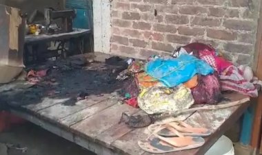 बिहार में घर में सो रहे पिता-पुत्र पर पेट्रोल छिड़कर बदमाशों ने लगाई आग, पिता की मौत, बेटे की हालत गंभीर