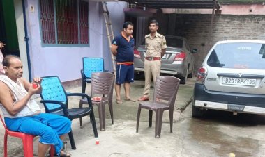 पटना सिटी में घर पर चढ़कर अपराधियों ने दर्जनों राउंड किया फायरिंग, पुलिस ने किया खोखा बरामद