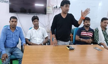 21 अगस्त भारत बंद को लेकर नवादा में दलित युवा संगठनों ने किया बैठक