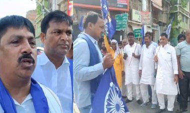 सुप्रीम कोर्ट द्वारा एससी/एसटी आरक्षण के साथ छेड़छाड़ के खिलाफ नवादा में भारत बन्द का जोरदार असर,  एससी/एसटी संघर्ष मोर्चा, भीम आर्मी और दलित संगठनों तथा विभिन्न राजनीतिक दलों ने किया समर्थन