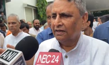 जातीय जनगणना को नौवीं अनूसूची में शामिल करने को लेकर धरने पर तेजस्वी, क्या बोले मंत्री विजय चौधरी, पढ़िए..