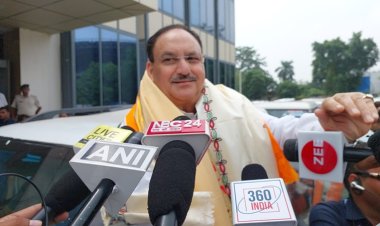 बीजेपी के राष्ट्रीय अध्यक्ष जेपी नड्डा पहुंचे पटना, भाजपा नेताओं ने किया भव्य स्वागत