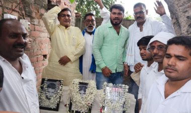 नवादा में 1990 के आरक्षण आंदोलन में शहीद हुए तीन युवकों को दी गई भावभीनी श्रद्धांजलि