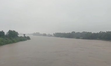दरभंगा में बाढ़ की पानी को लेकर प्रशासन अलर्ट, माइकिंग के माध्यम से लोगो को किया जा रहा है जागरूक