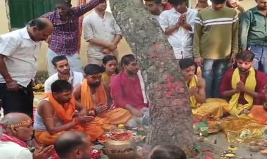 दानापुर में बेल पूजा को लेकर श्रद्धालुओं का उमड़ा जनसैलाब
