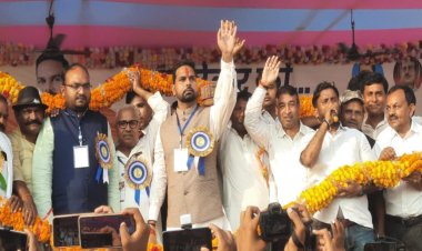 राजनीतिक चेतना के बिना समग्र विकास की कल्पना संभव नहीं : निशिकांत सिन्हा