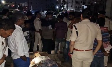 पटना में आस्तिक कंस्ट्रक्शन कंपनी की निर्माणअधीन बिल्डिंग से गिरने से दो मजदूरों की मौत, परिजनों ने बिल्डर पर लगाया लापरवाही का आरोप