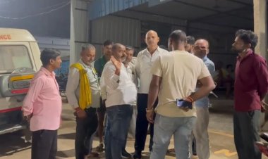 नवादा में दो बाईक की आमने-सामने की टक्कर, दो की मौत, तीन लोग घायल