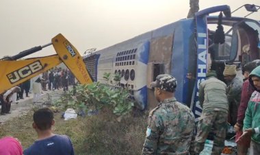 कोलकाता से पटना आ रही बस का हजारीबाग में भीषण एक्सीडेंट, 7 की मौत.. 14 से अधिक घायल, इतनों की हालत गंभीर