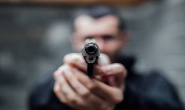 बिहार में सिगरेट लाने से किया मना तो लड़के ने बच्चे के सिर में मारी गोली, इलाके में हड़कंप