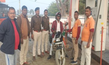 डीएम के आदेश के बाद जिला परिवहन पदाधिकारी ने चलाया पेट्रोल पंप व बाजारों में सघन जांच अभियान, बाइक और चार पहिया वाहन चालकों में हड़कंप