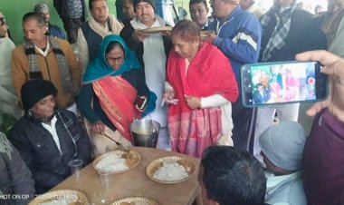 नवादा विधायक विभा देवी ने किया दही -चूड़ा भोज का आयोजन