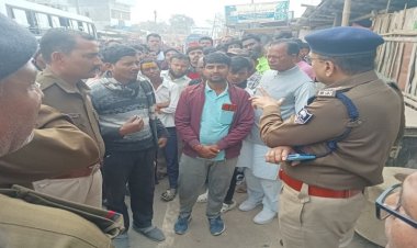 बिहार में अपराधियों ने बाइक ओवरटेक कर शिक्षक के सिर में मारी गोली, मौत..मचा बवाल