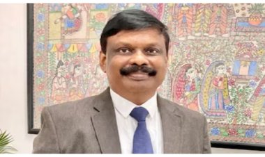 शिक्षा विभाग के अपर मुख्य सचिव एस. सिद्धार्थ का नया फरमान, डीईओ से लेकर हेडमास्टर तक को लगा बड़ा झटका